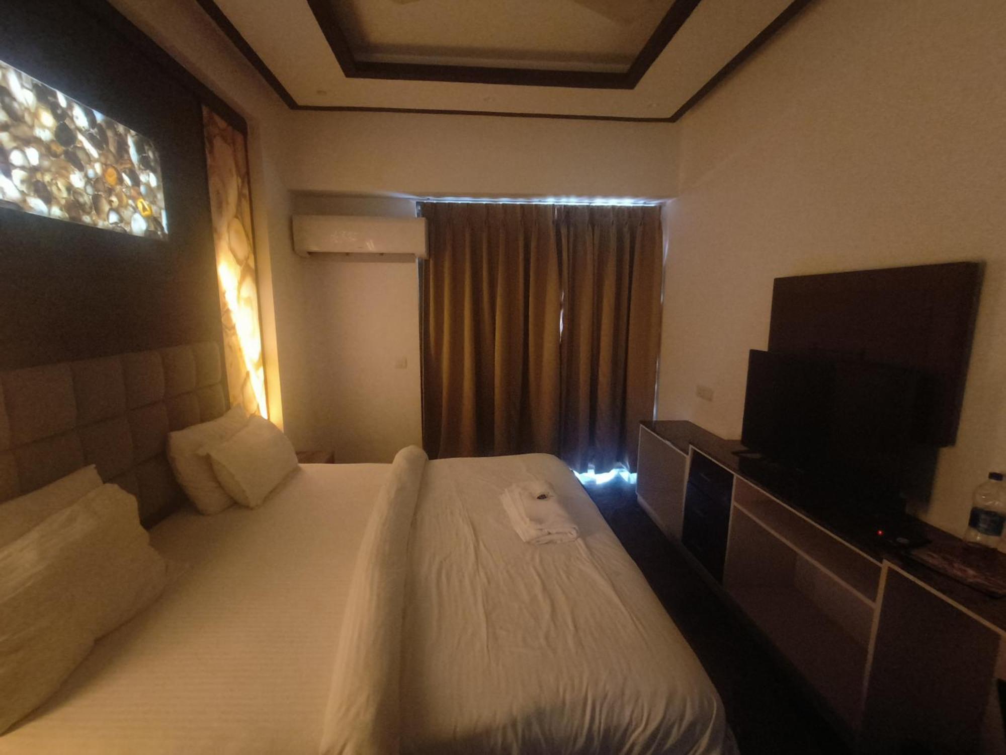 Jjk Rukmini Vilas Hotel & Banquet Muzaffarpur Exterior foto