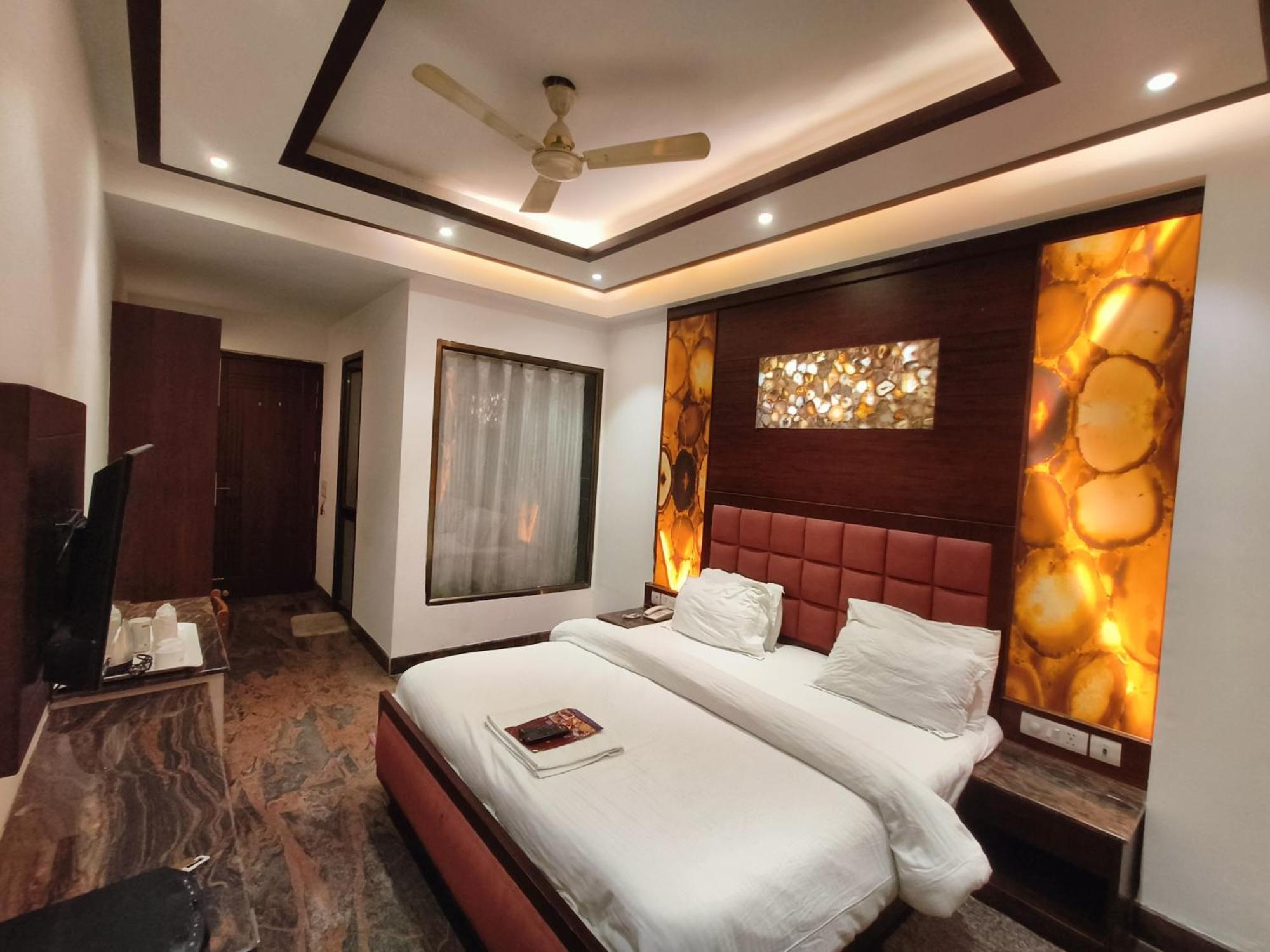 Jjk Rukmini Vilas Hotel & Banquet Muzaffarpur Exterior foto
