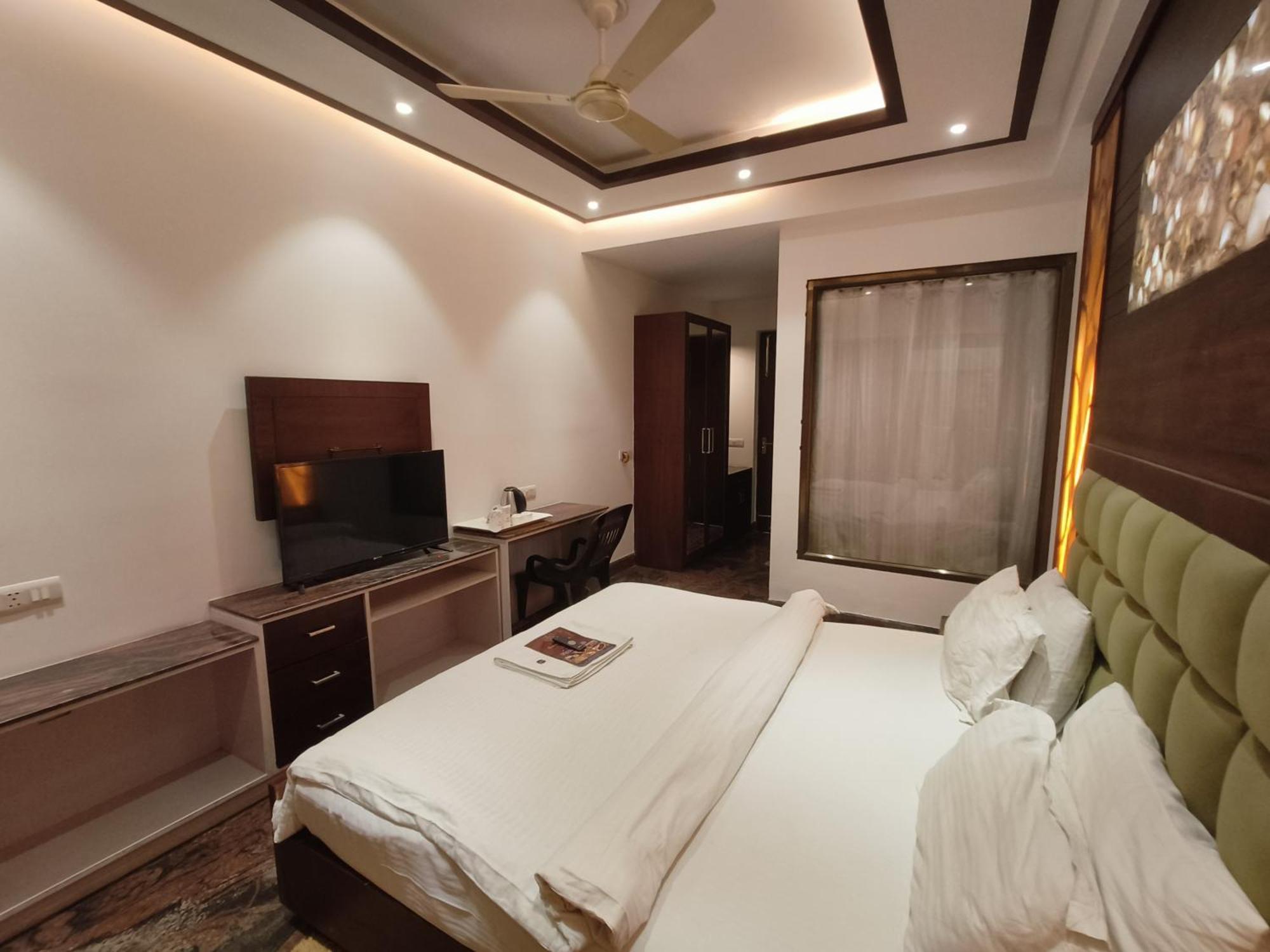 Jjk Rukmini Vilas Hotel & Banquet Muzaffarpur Exterior foto