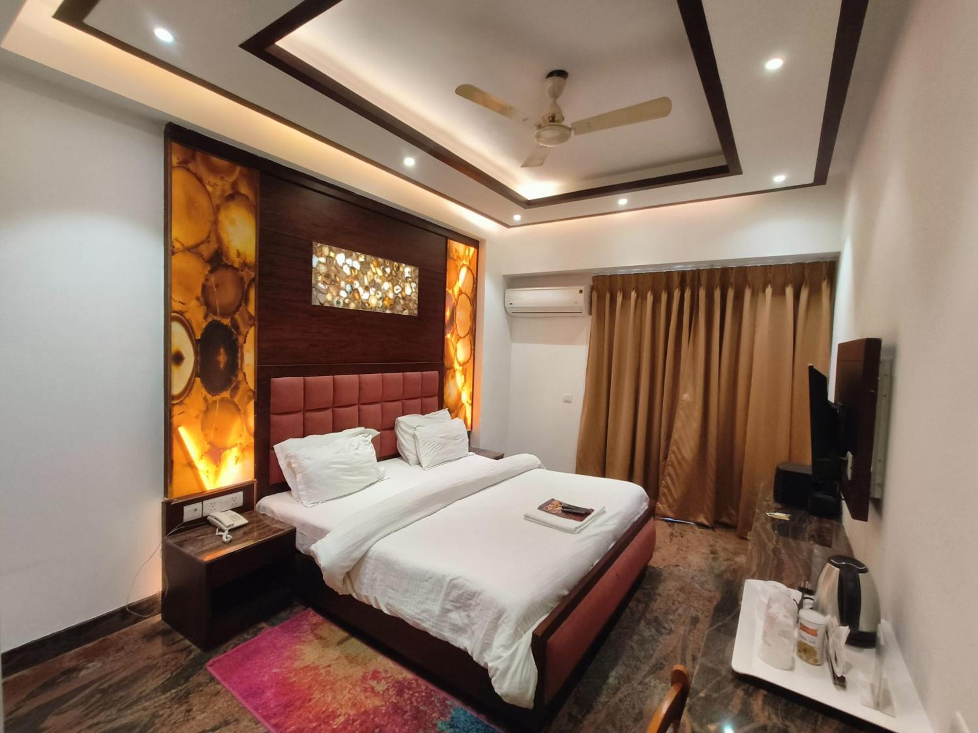 Jjk Rukmini Vilas Hotel & Banquet Muzaffarpur Exterior foto