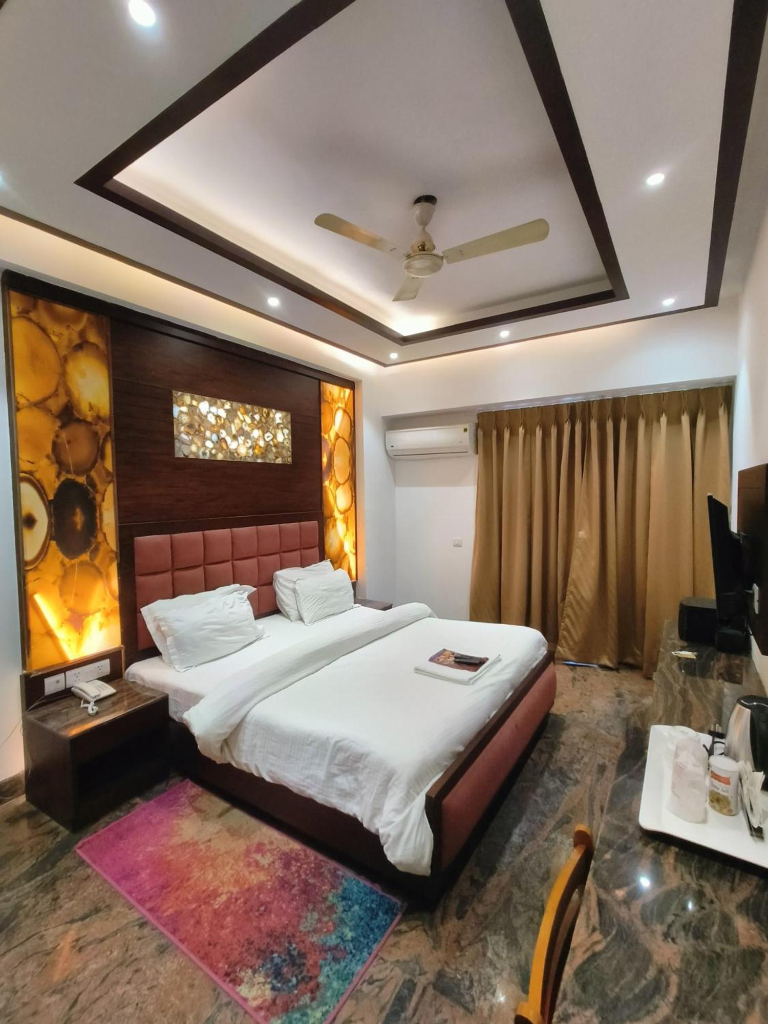 Jjk Rukmini Vilas Hotel & Banquet Muzaffarpur Exterior foto