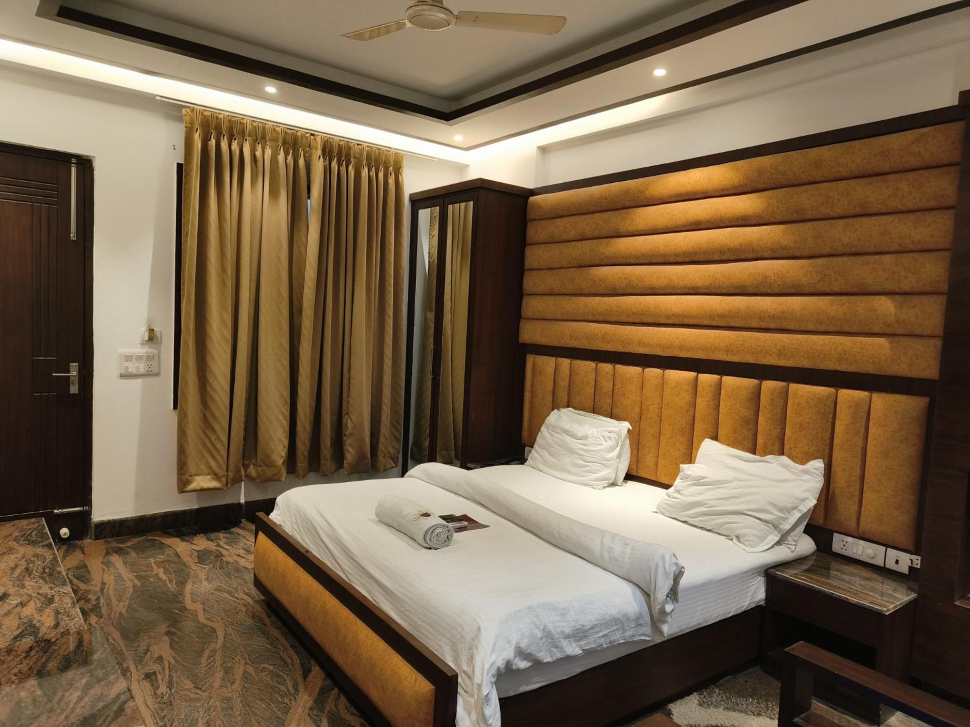 Jjk Rukmini Vilas Hotel & Banquet Muzaffarpur Exterior foto