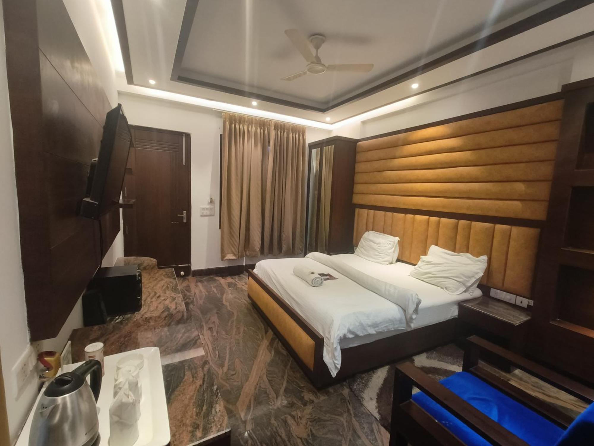 Jjk Rukmini Vilas Hotel & Banquet Muzaffarpur Exterior foto