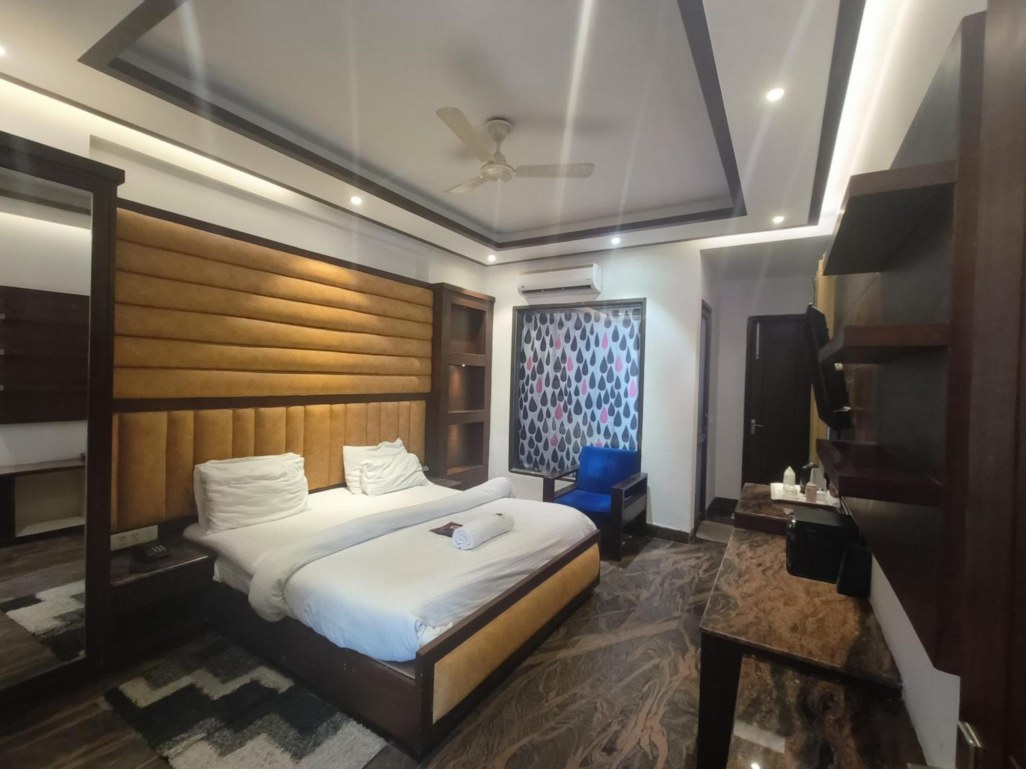 Jjk Rukmini Vilas Hotel & Banquet Muzaffarpur Exterior foto